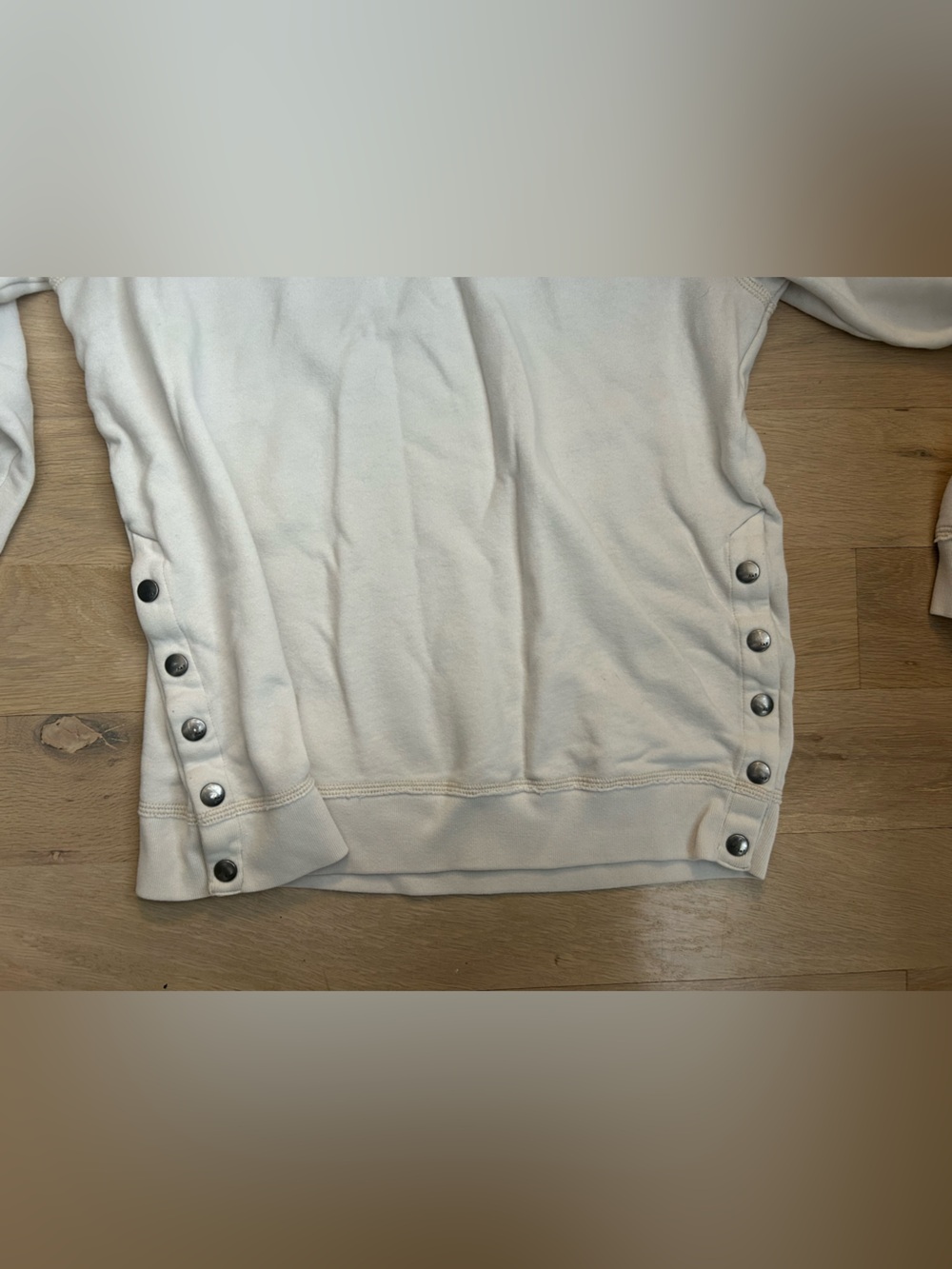 Abercrombie & Fitch Crewneck Button-Side Sweatshirt - Cream - Picture 5 of 5